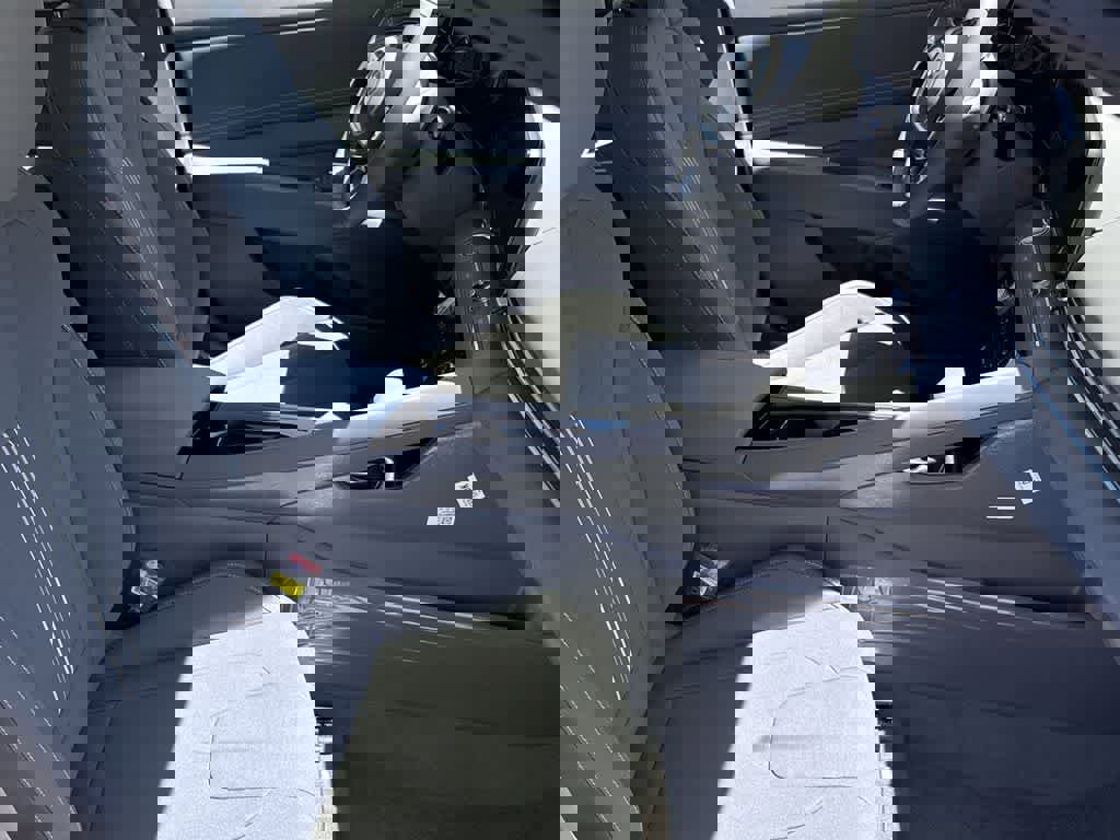 New 2025 Hyundai Elantra SEL image 21