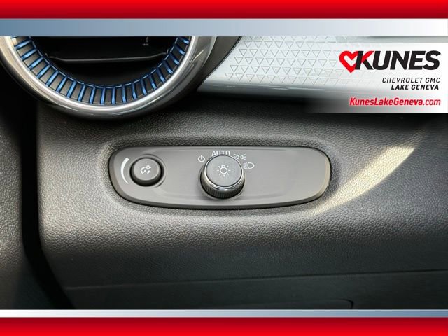 New 2026 Chevrolet Trax LT w/ Driver Confidence Package image 45