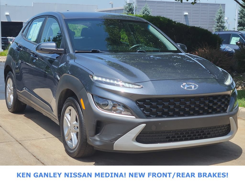 Used 2022 Hyundai Kona SE AWD/4WD image 1