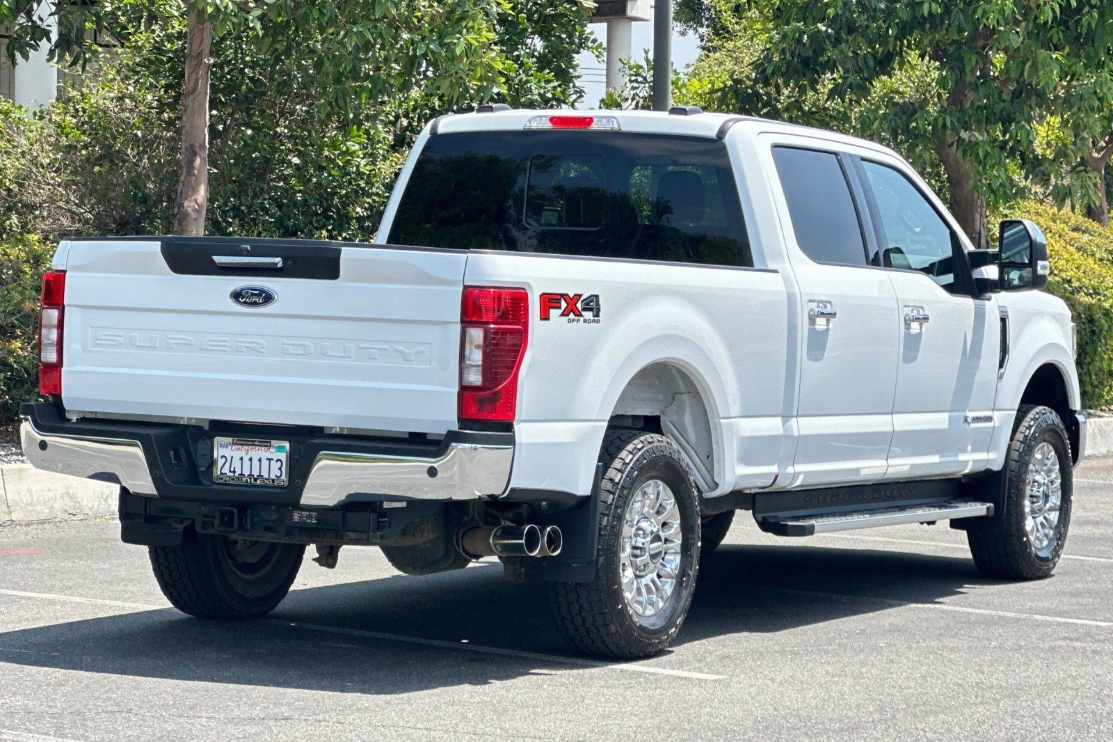 Used 2022 Ford F250 Lariat w/ Chrome Package AWD/4WD image 9