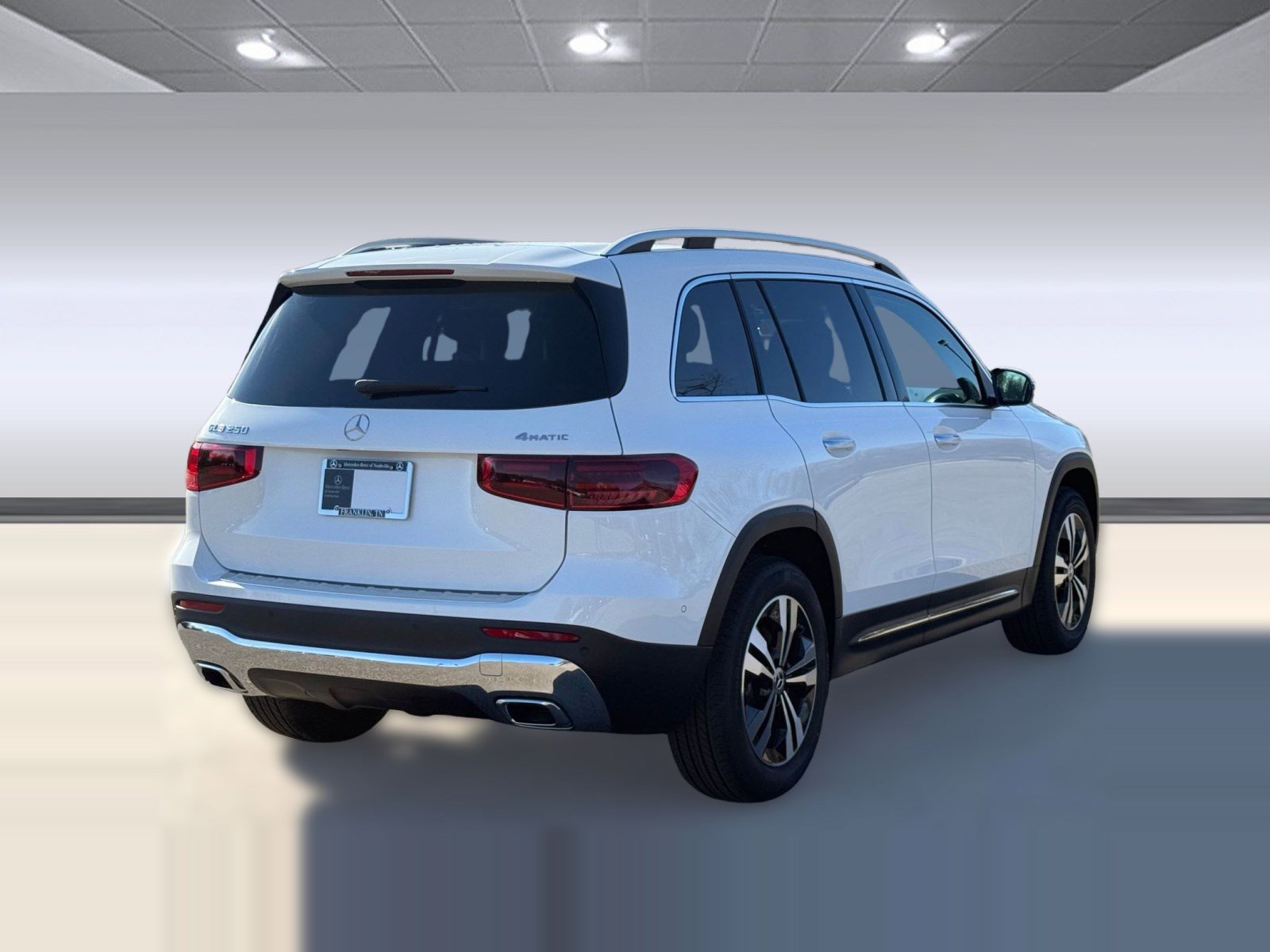 New 2026 Mercedes-Benz GLB 250 4MATIC image 9