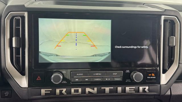 Used 2025 Nissan Frontier SV AWD/4WD image 25