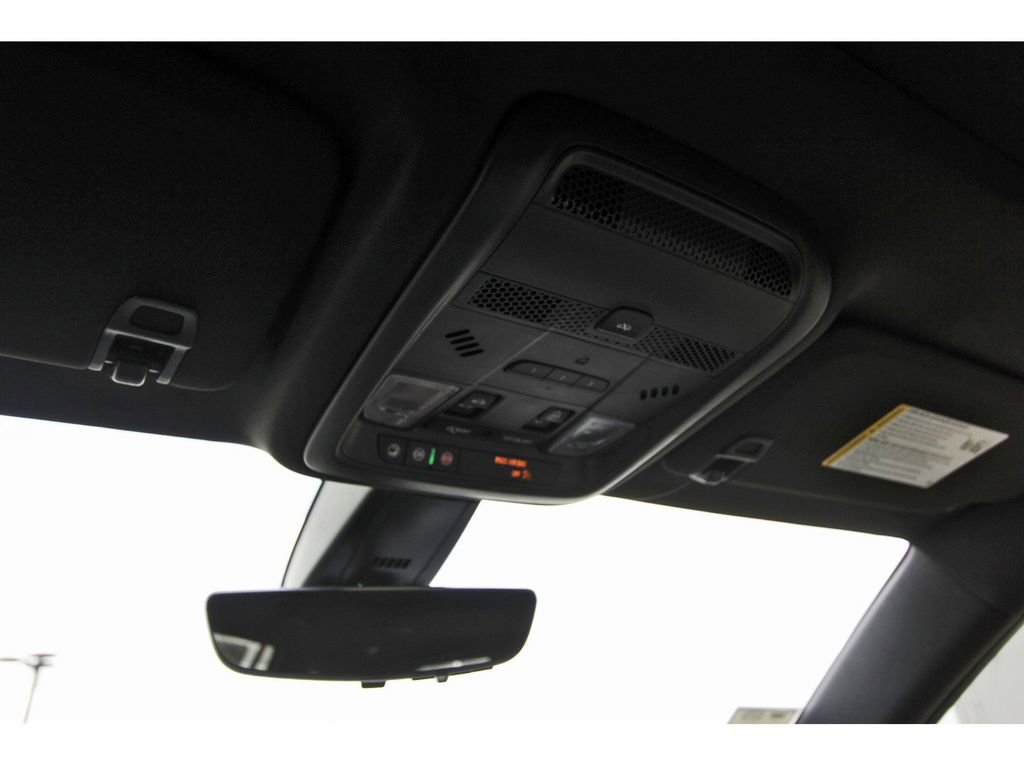 New 2025 Cadillac XT6 Sport w/ Technology Package image 23