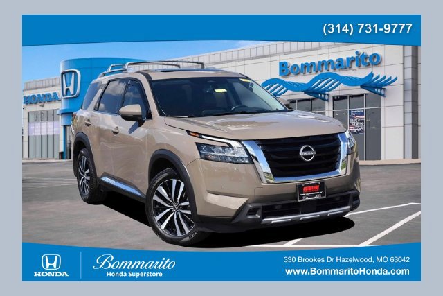 Used 2024 Nissan Pathfinder Platinum w/ Cargo Package AWD/4WD image 1