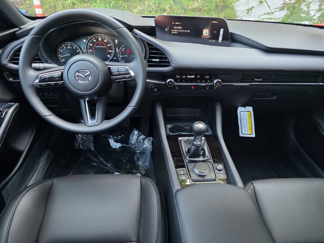 New 2026 MAZDA MAZDA3 2.5 S Hatchback w/ Premium Pkg FWD image 11