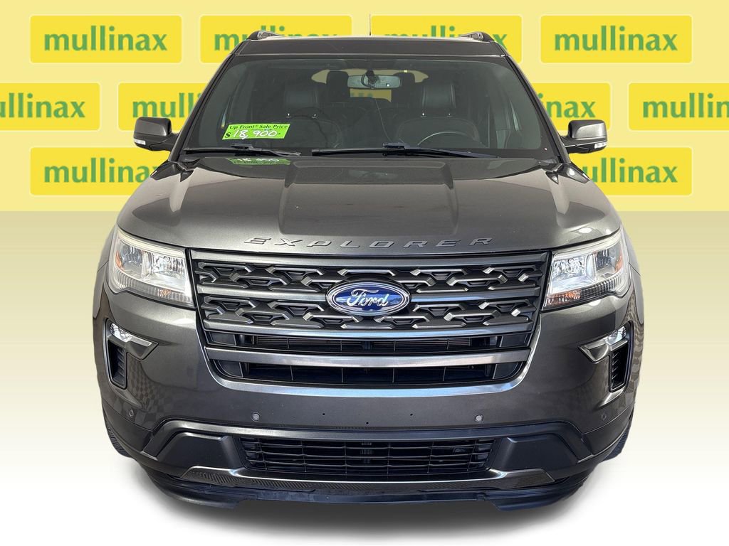 Used 2018 Ford Explorer XLT w/ Equipment Group 202A FWD image 15