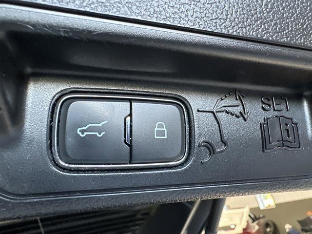 Used 2021 Ford Explorer XLT w/ Equipment Group 202A image 42