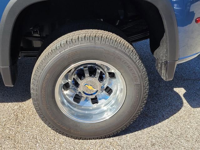 New 2026 Chevrolet Silverado 3500 High Country w/ Technology Package image 4