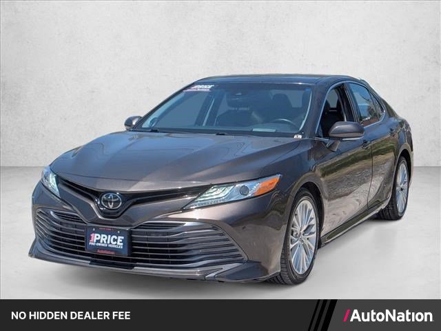 Used 2018 Toyota Camry XLE
