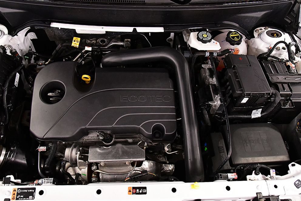 Used 2024 Chevrolet Equinox LT FWD image 32