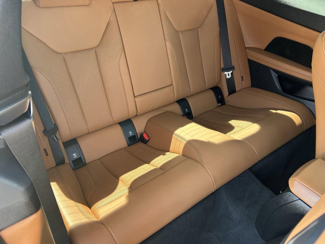 Used 2023 BMW 430i Coupe w/ Premium Package RWD image 13