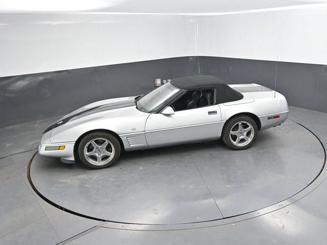 Used 1996 Chevrolet Corvette Convertible RWD image 24