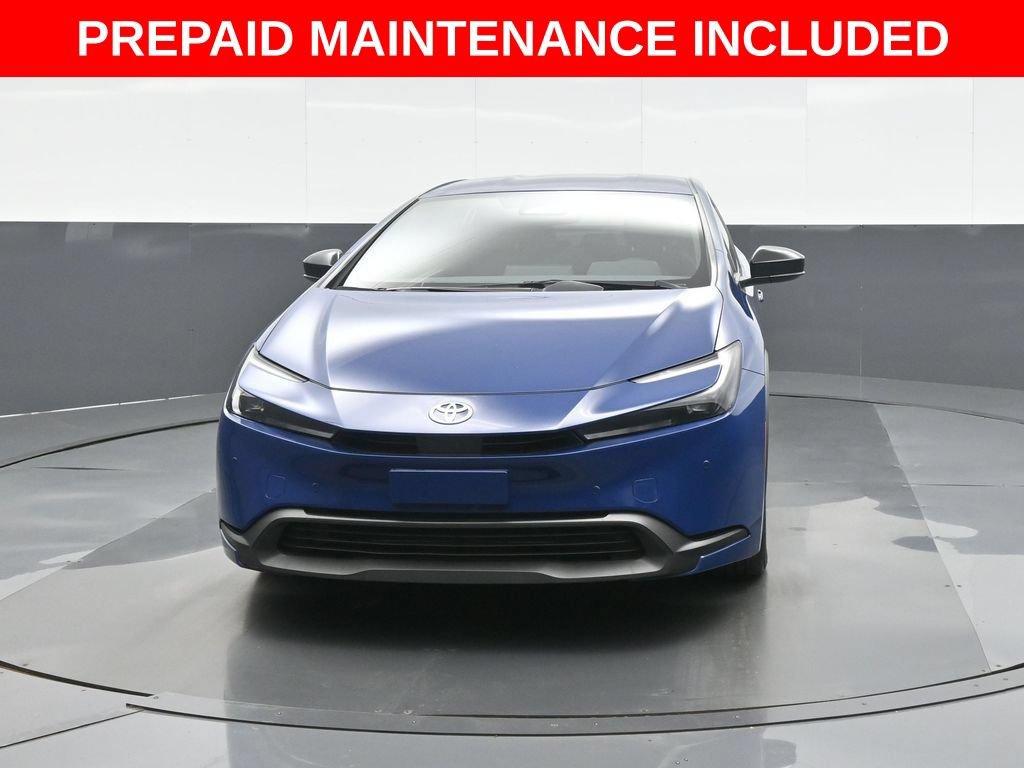 Certified 2025 Toyota Prius LE FWD image 2
