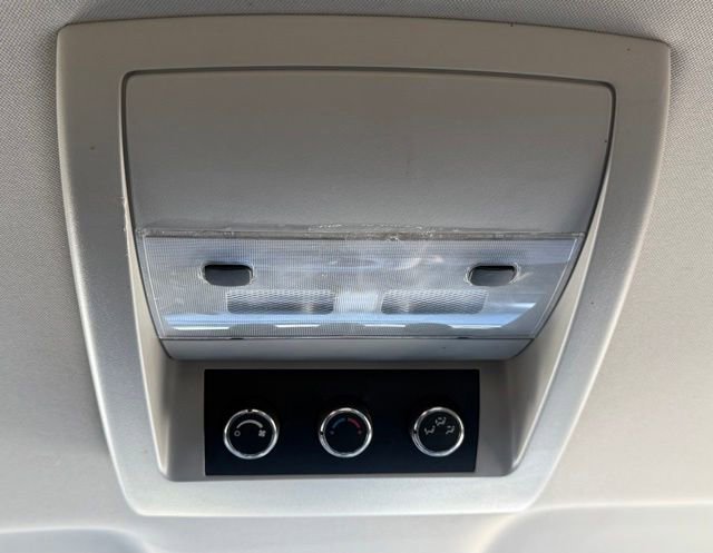 Used 2007 Chevrolet Tahoe LS RWD image 16
