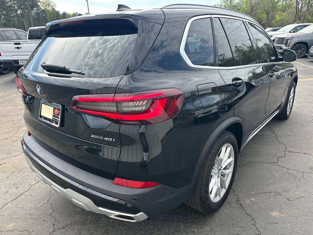 Used 2023 BMW X5 xDrive40i w/ Premium Package image 6