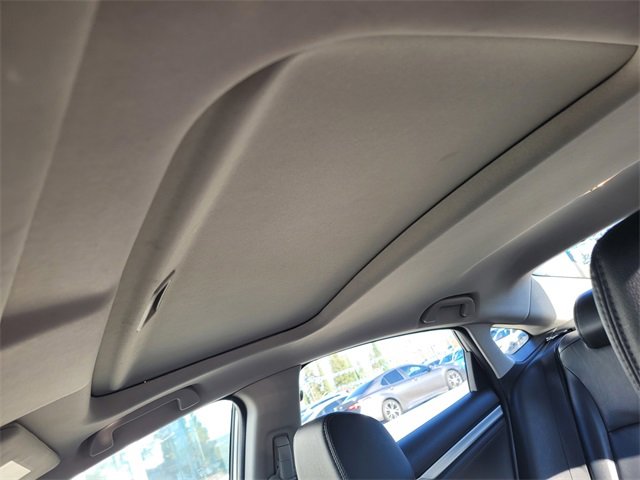 Used 2020 Honda Civic Touring image 21