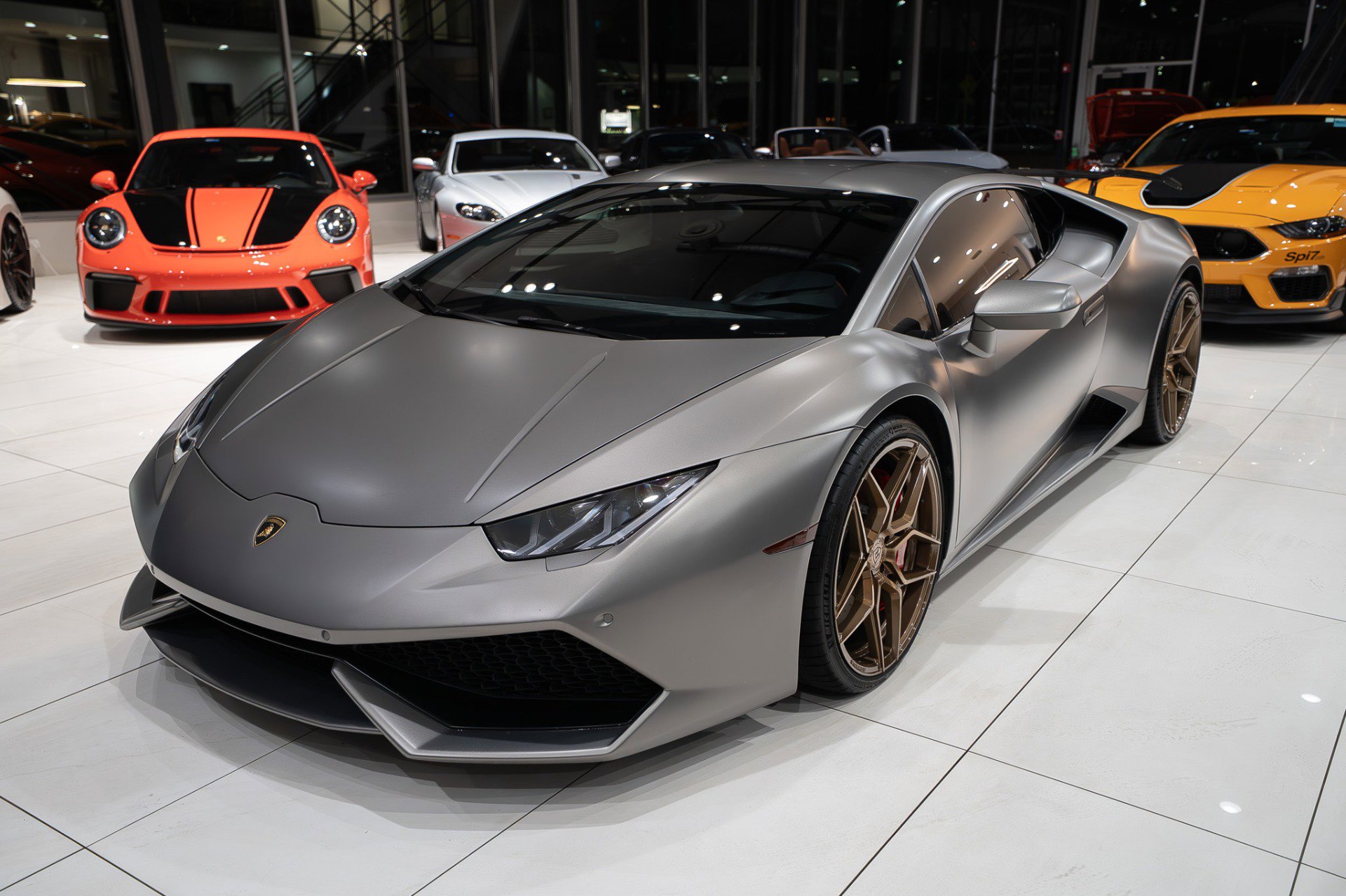 Used 2015 Lamborghini Huracan LP 610-4 AWD/4WD image 32