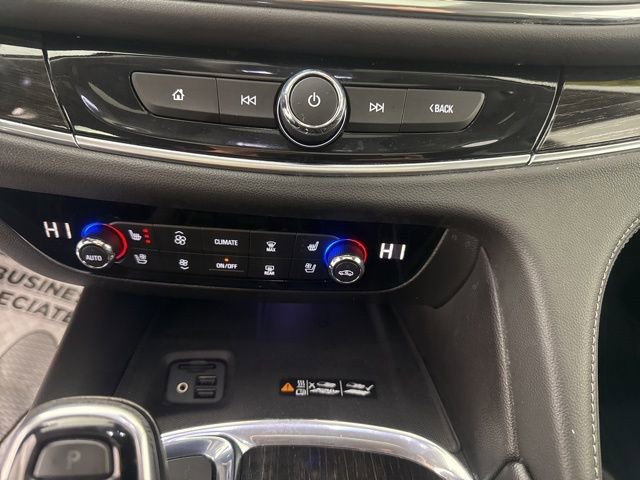Used 2021 Buick Enclave Avenir image 39