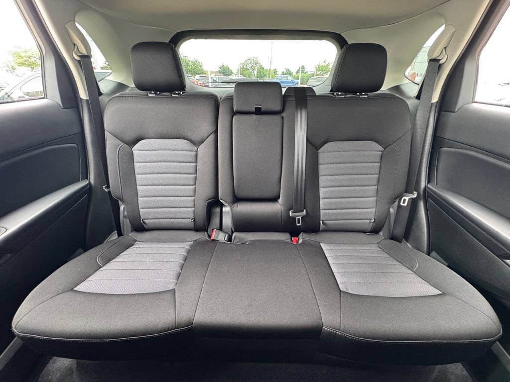 Used 2024 Ford Edge SE w/ Black Appearance Package AWD/4WD image 27