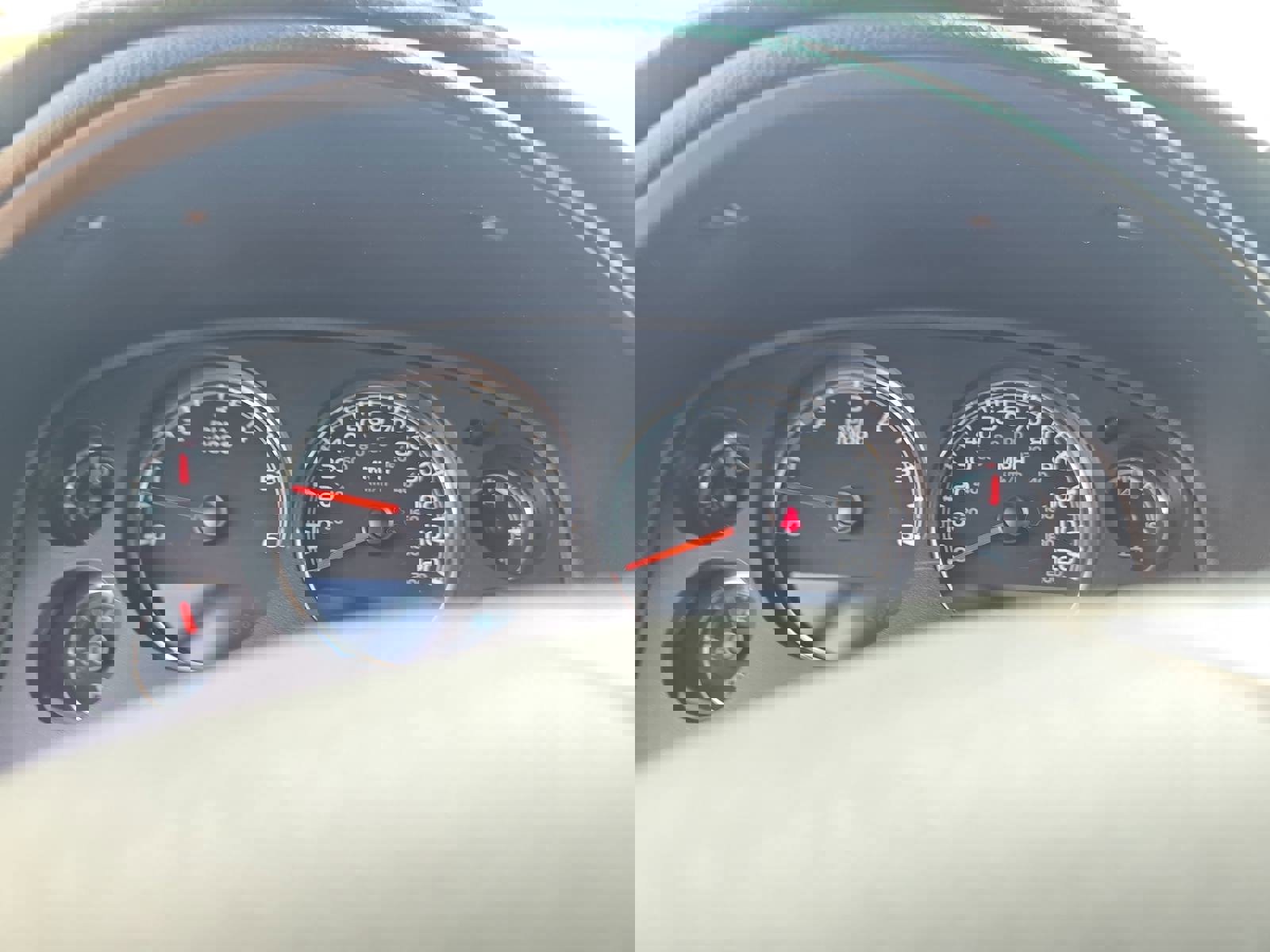 Used 2012 GMC Yukon XL Denali image 21