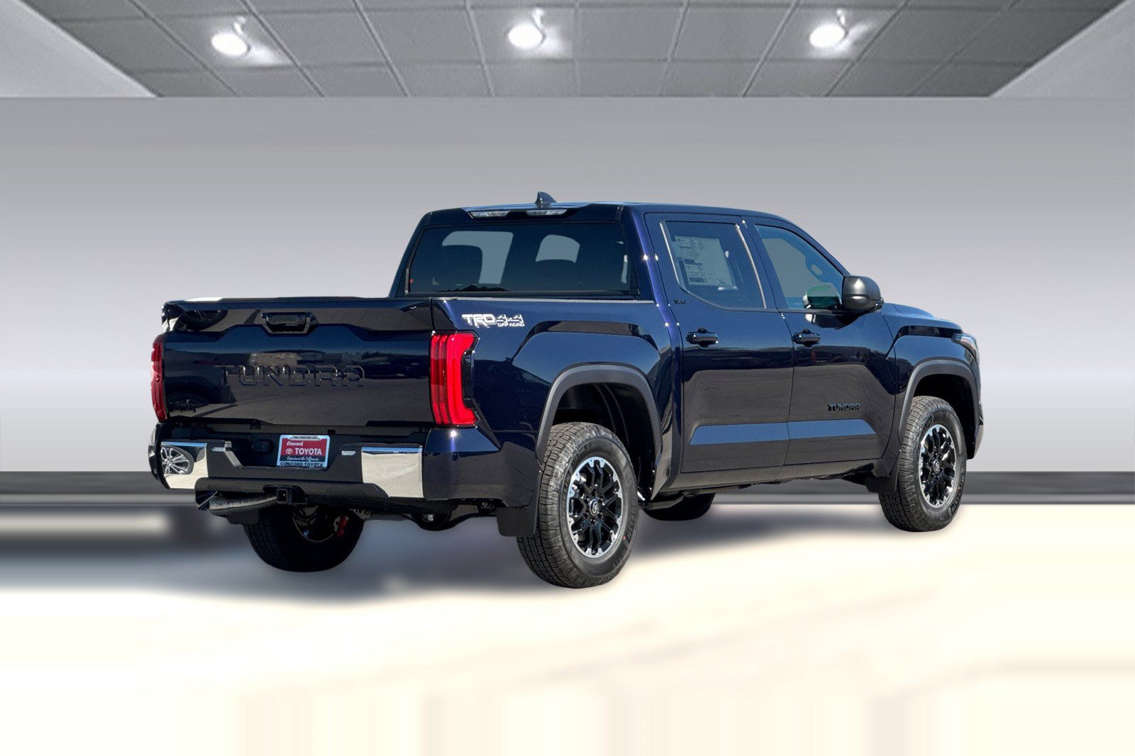New 2026 Toyota Tundra SR5 AWD/4WD image 9