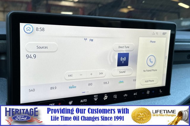 New 2025 Ford Maverick XLT w/ XLT Luxury Package image 17