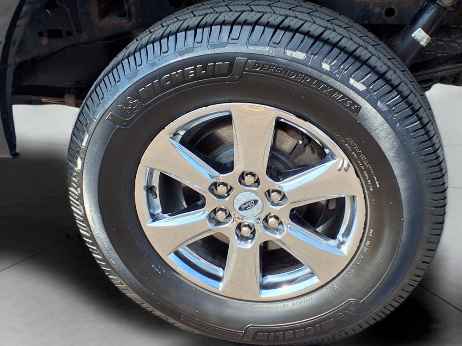 Used 2018 Ford F150 XLT w/ Equipment Group 302A Luxury AWD/4WD image 7