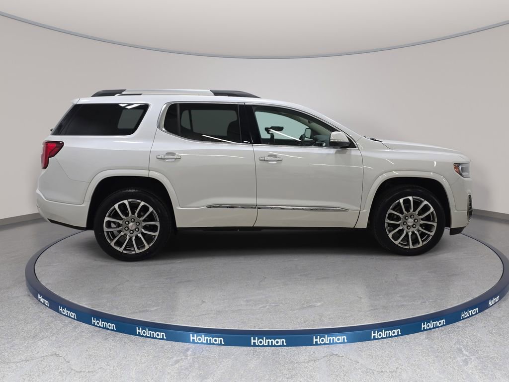 Used 2023 GMC Acadia Denali w/ Denali Ultimate Package image 5
