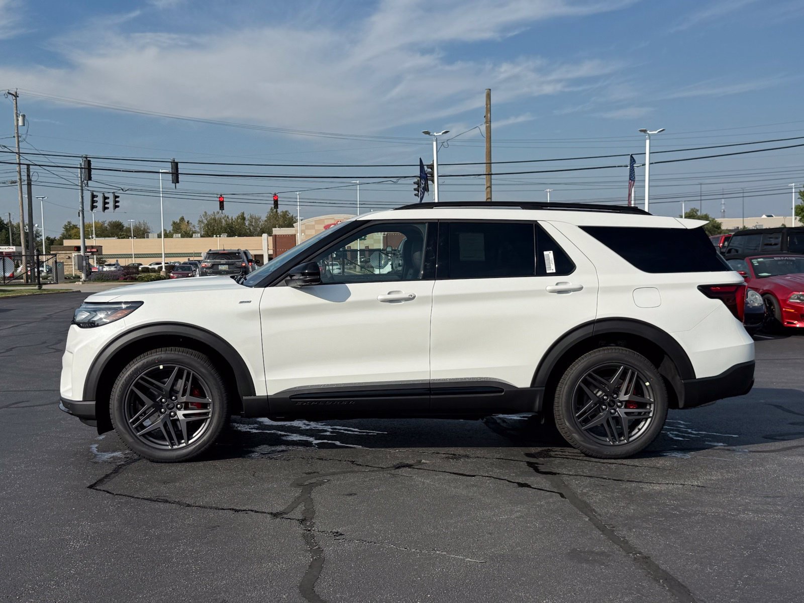 New 2027 Ford Explorer ST-Line w/ Premium Package AWD/4WD image 2