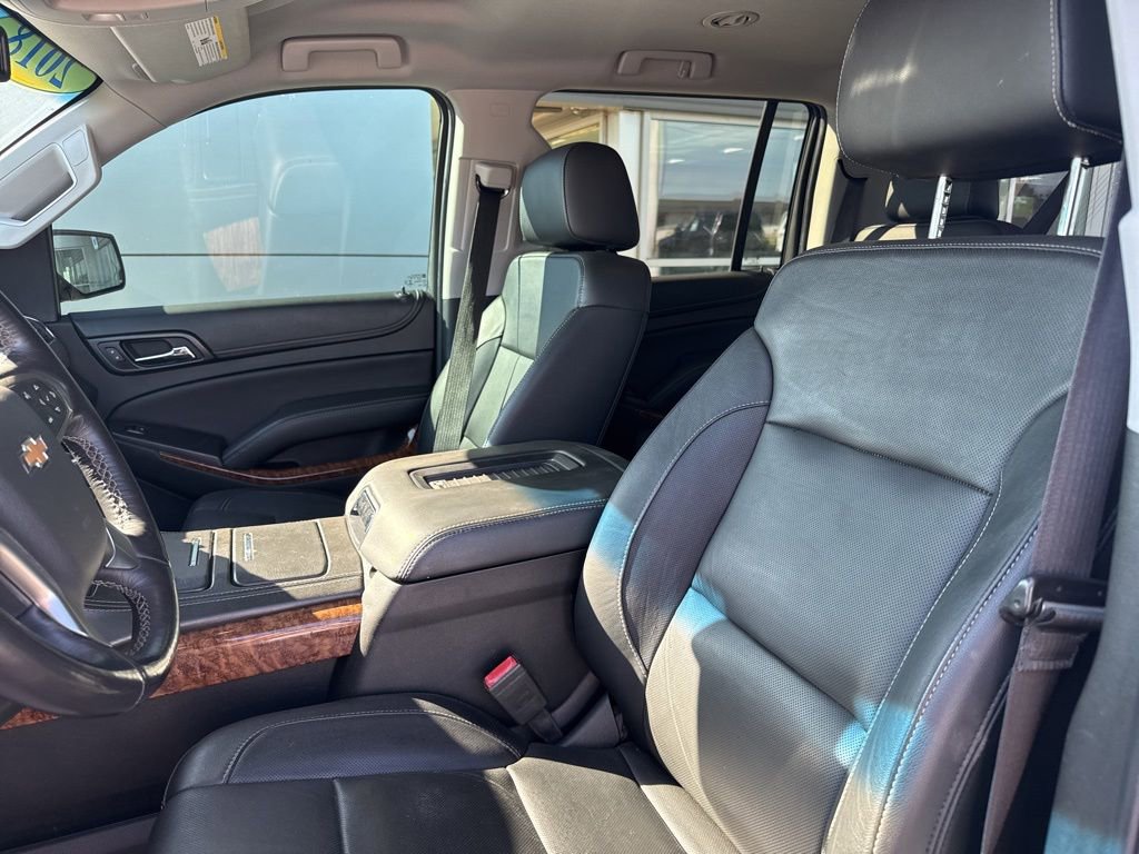 Used 2018 Chevrolet Suburban Premier image 13