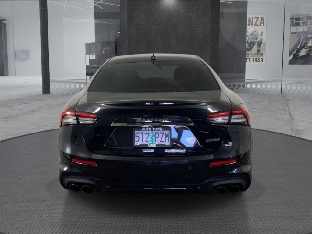 Used 2021 Maserati Ghibli RWD image 6