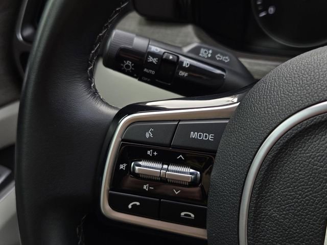 Used 2022 Kia Sorento EX w/ Panoramic Sunroof Package image 30