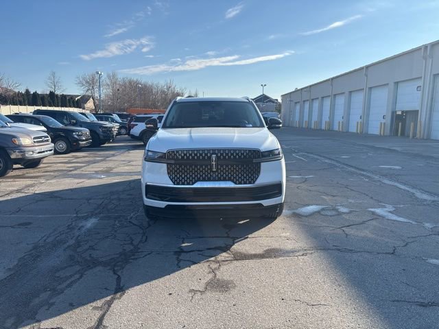 New 2026 Lincoln Navigator Reserve image 13