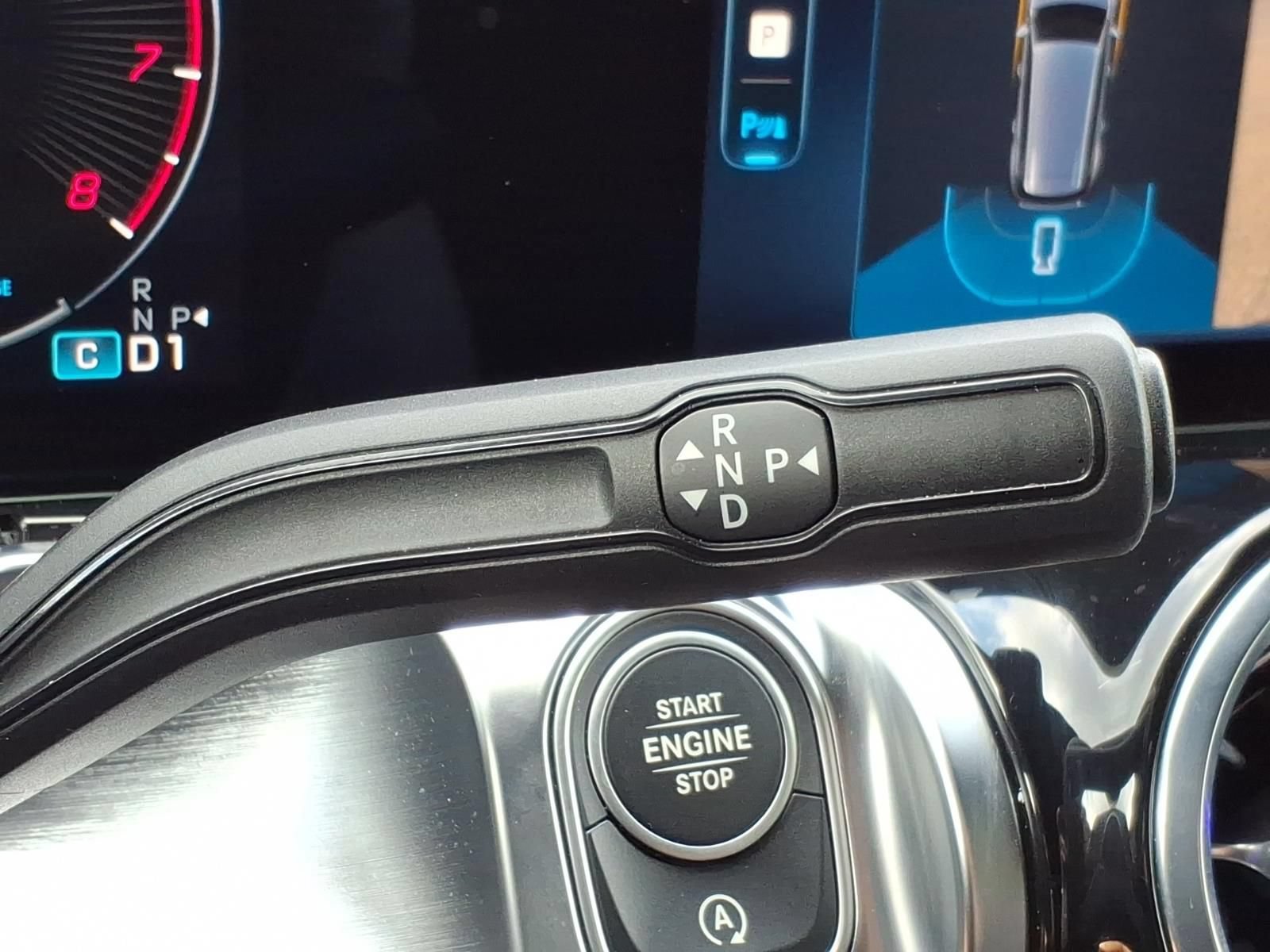 Certified 2025 Mercedes-Benz GLB 250 4MATIC image 23