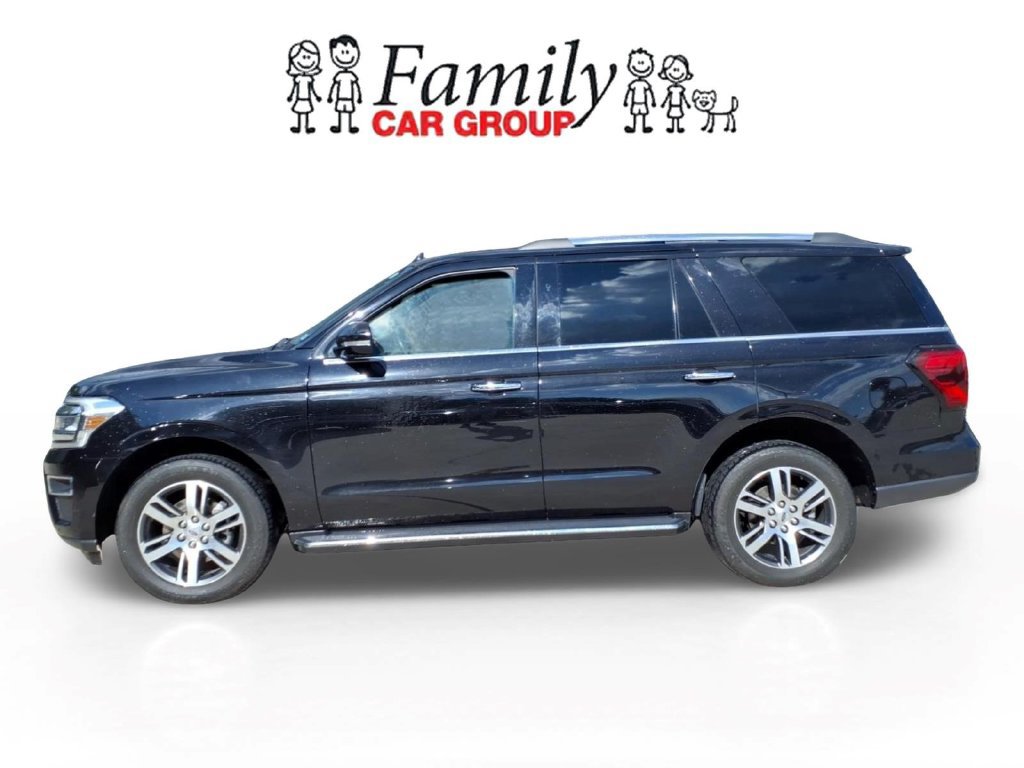 Used 2022 Ford Expedition Limited RWD image 2