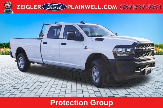 Used 2024 RAM 3500 Tradesman w/ Safety Group AWD/4WD image 4