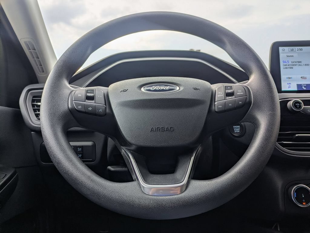 Used 2025 Ford Escape Active AWD/4WD image 21