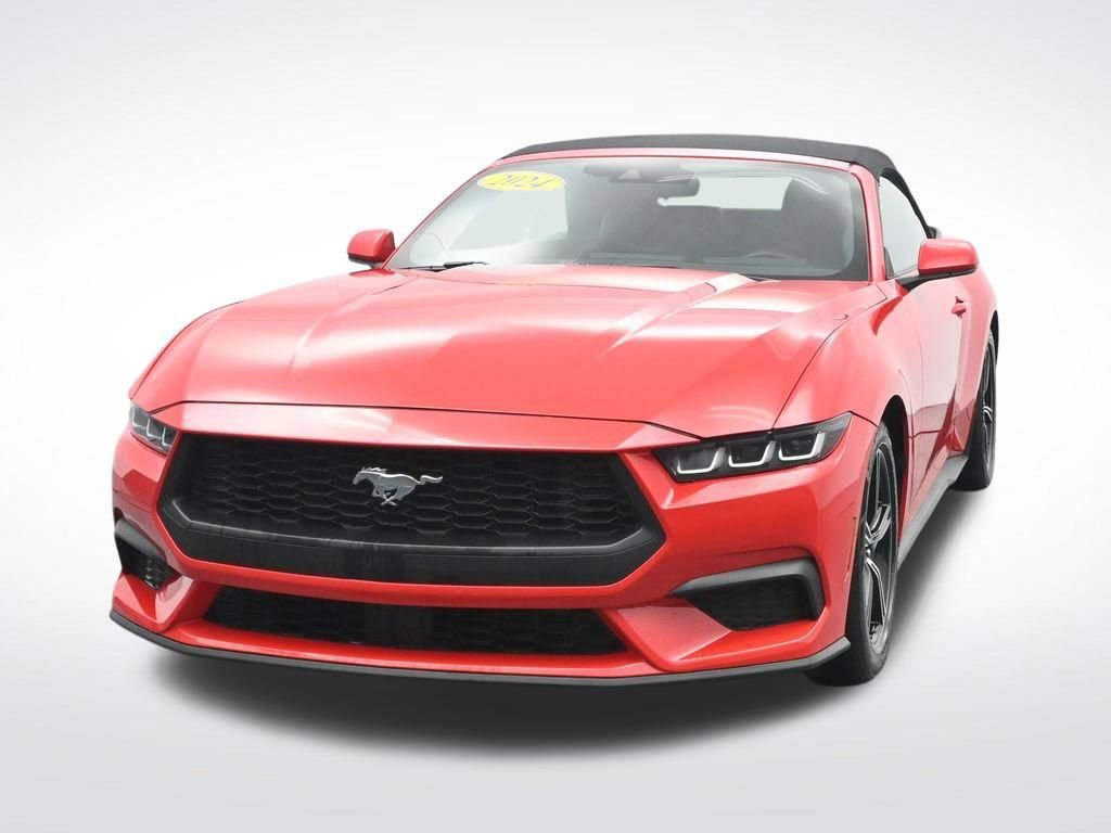 Used 2024 Ford Mustang EcoBoost image 2
