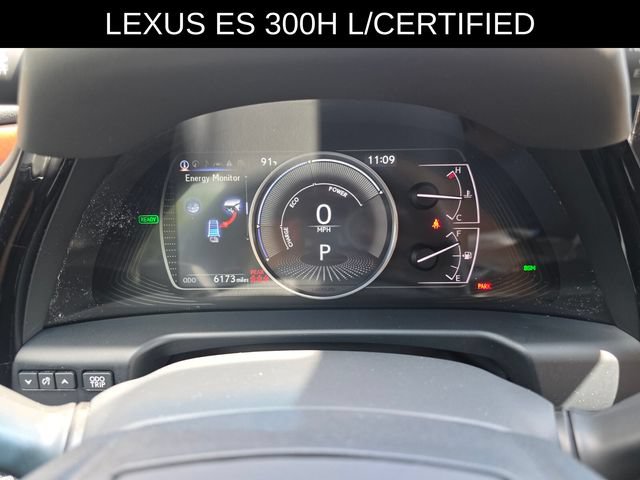 Used 2025 Lexus ES 300h w/ Premium Package FWD image 29