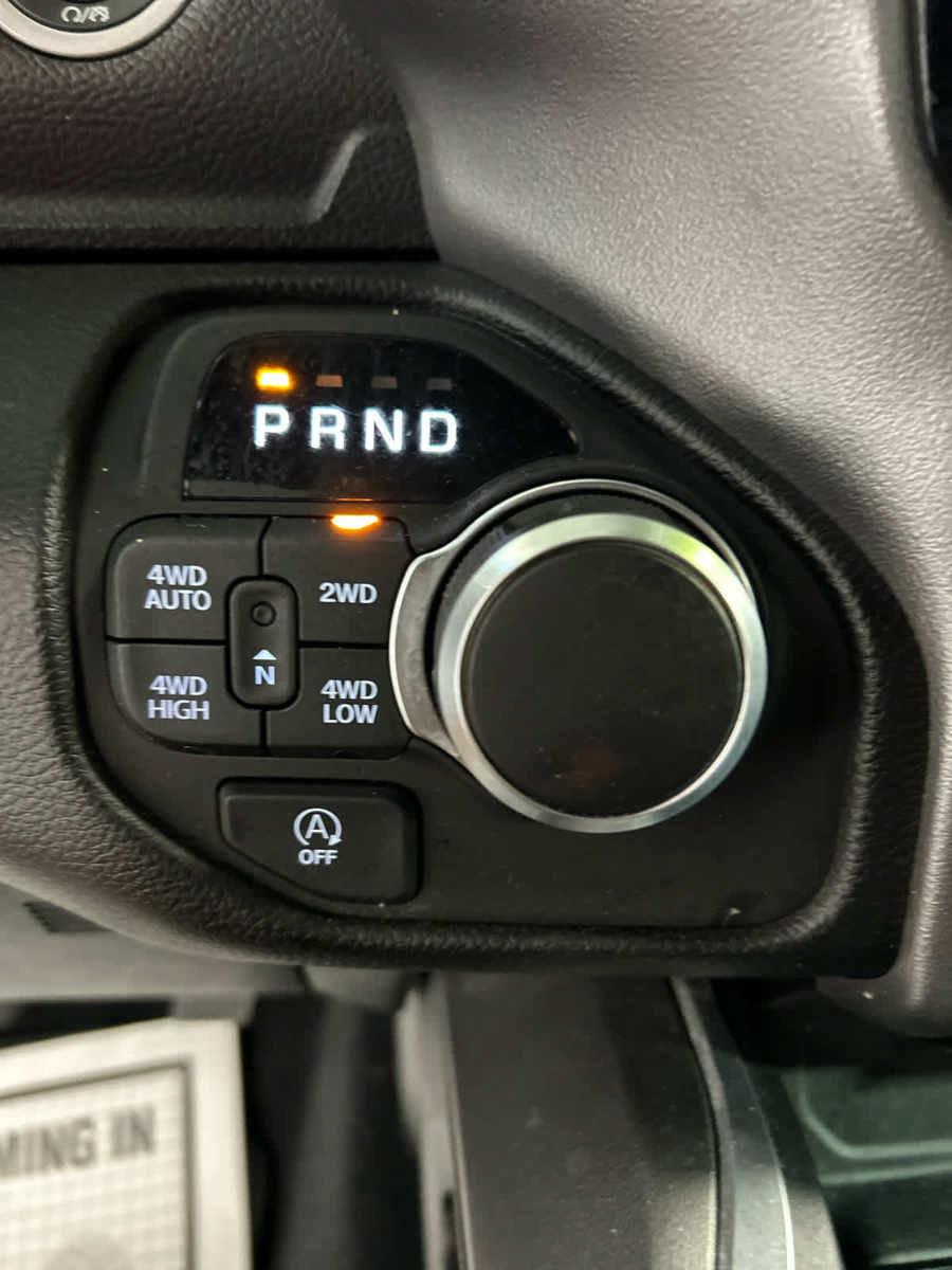 Used 2025 RAM 1500 Big Horn AWD/4WD image 7