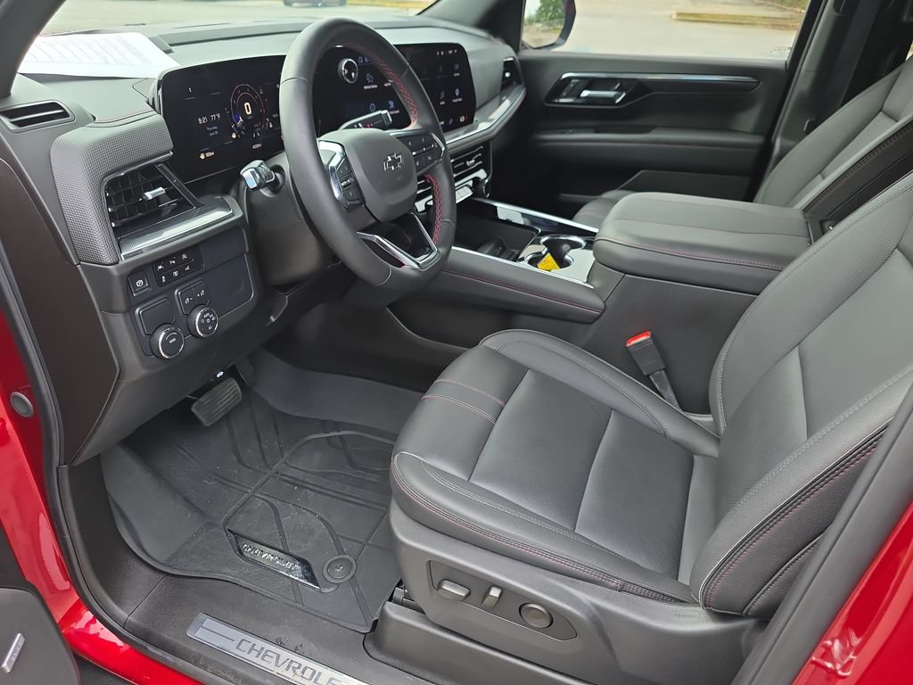 Used 2025 Chevrolet Tahoe RST w/ Comfort Package RWD image 11