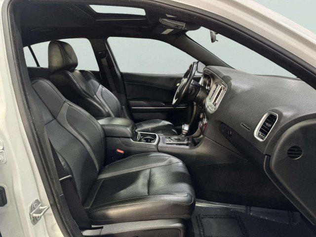 Used 2020 Dodge Charger SXT w/ Leather Interior Group image 41