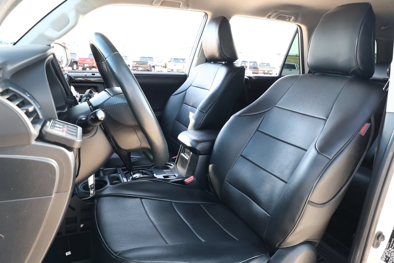 Used 2019 Toyota 4Runner TRD Off-Road AWD/4WD image 29