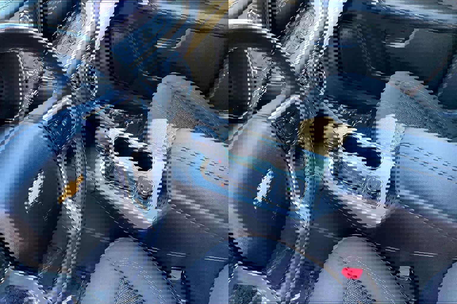 Used 2019 Chevrolet Blazer LT image 17