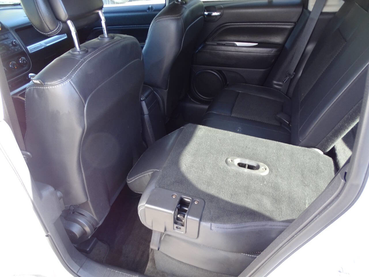 Used 2014 Jeep Compass 4WD Sport image 22