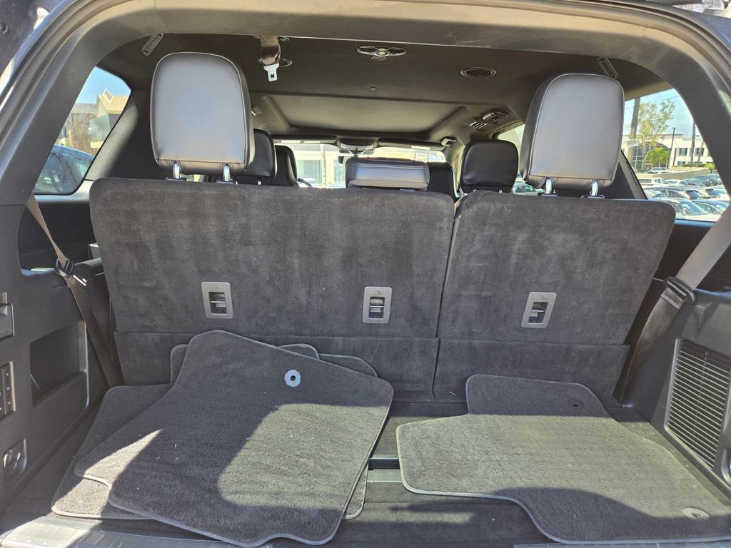 Used 2024 Lincoln Navigator Reserve AWD/4WD image 18
