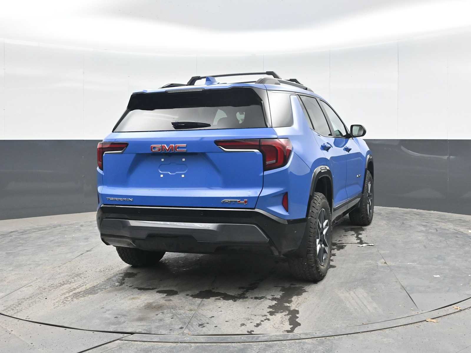 New 2027 GMC Terrain AT4 w/ LPO, Hit The Road Package AWD/4WD image 10