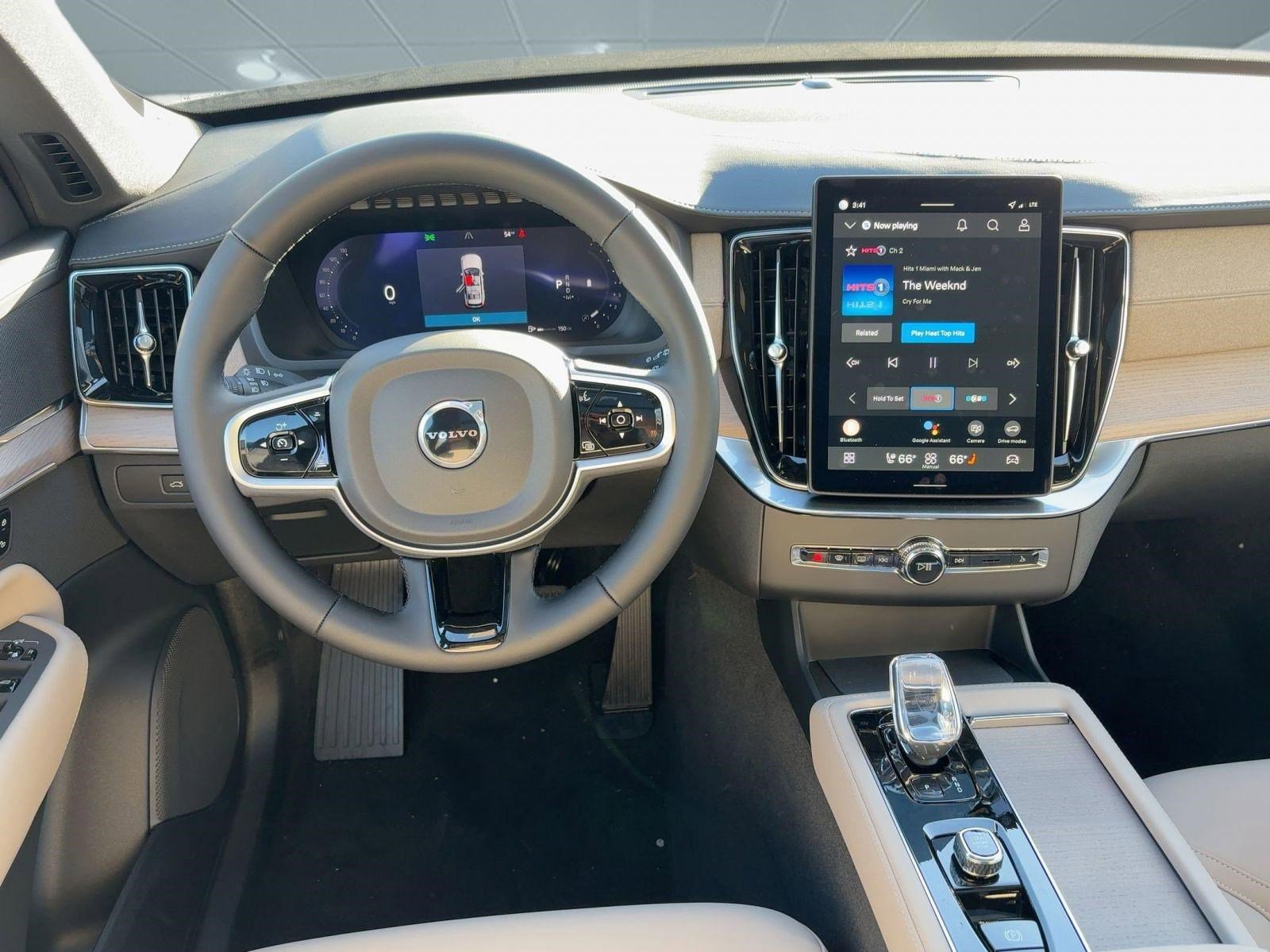 New 2026 Volvo XC90 B5 Plus w/ Protection Package AWD/4WD image 28