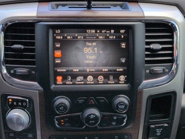 Used 2015 RAM 1500 Laramie w/ Convenience Group AWD/4WD image 18