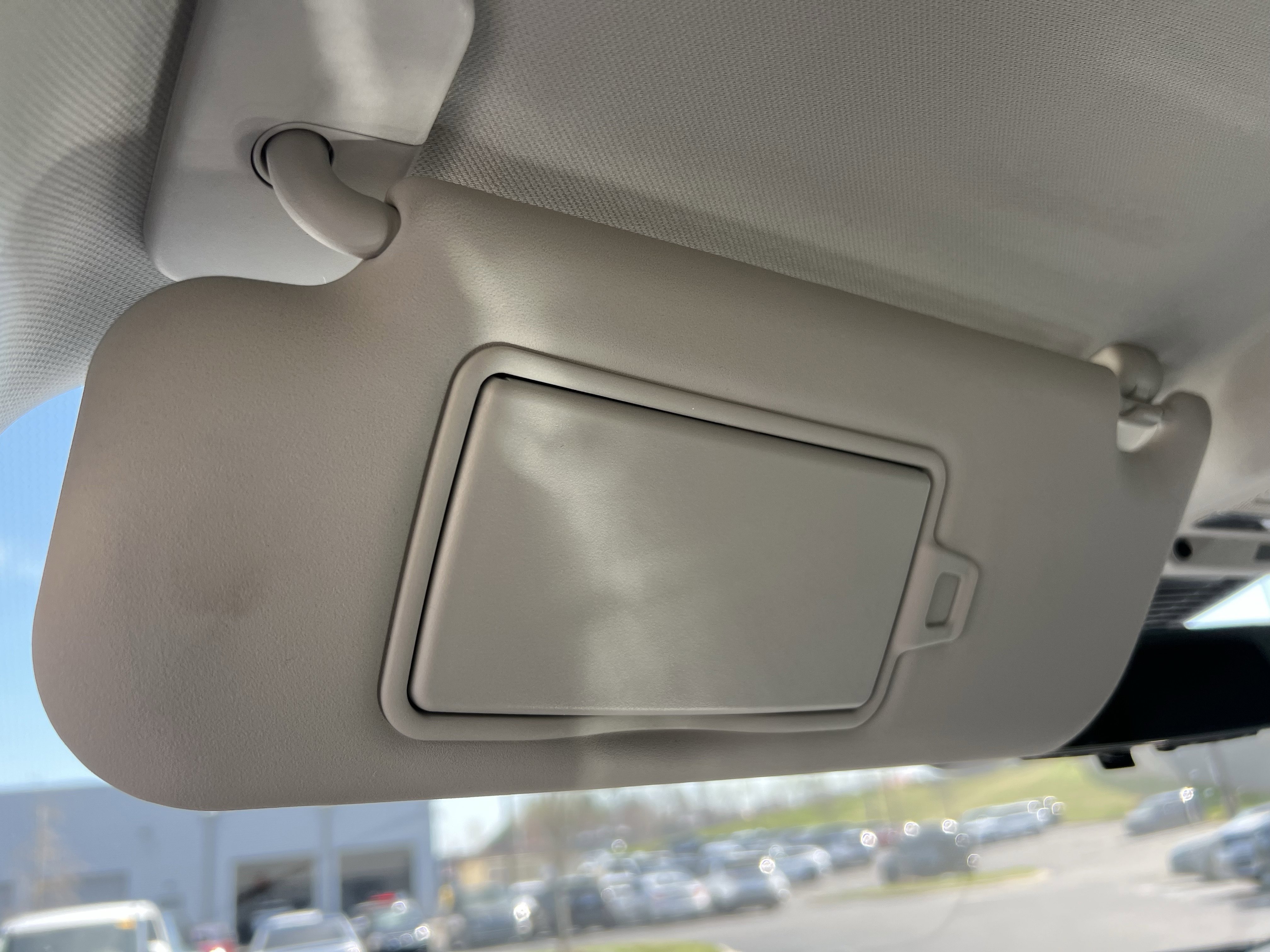 Used 2025 Land Rover Range Rover Evoque Dynamic SE image 22